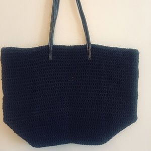 Merona black straw bag. No lined.